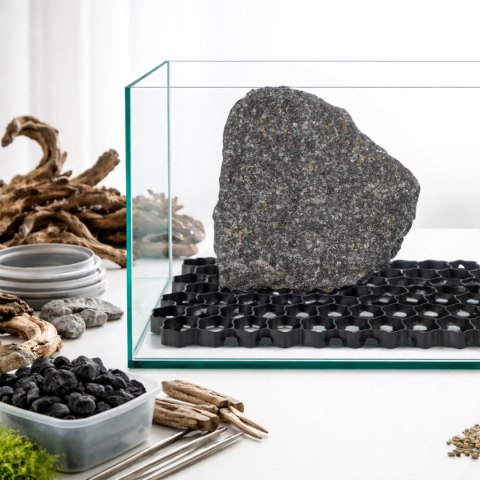 Hardscape Grid 60 × 40 cm – czarna kratka ochronna pod kamienie do akwarium